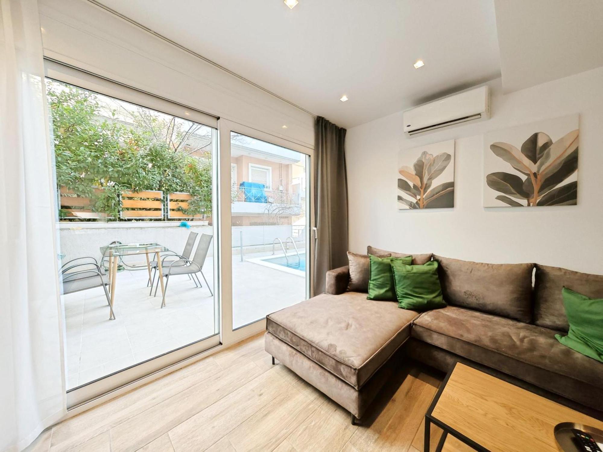 Kalipsous By Apartment